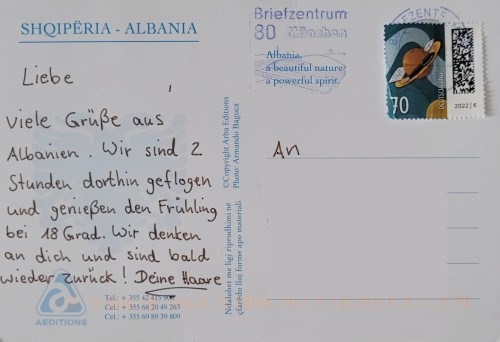 Handgeschriebene Postkarte aus Albanien