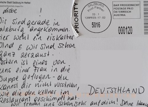 Handgeschriebene Postkarte aus Salzburg